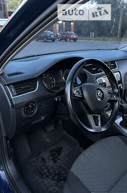 Лифтбек Skoda Octavia 2016 в Полтаве