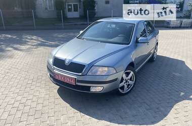Лифтбек Skoda Octavia 2006 в Львове