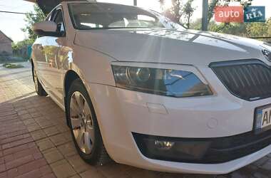 Лифтбек Skoda Octavia 2013 в Романове