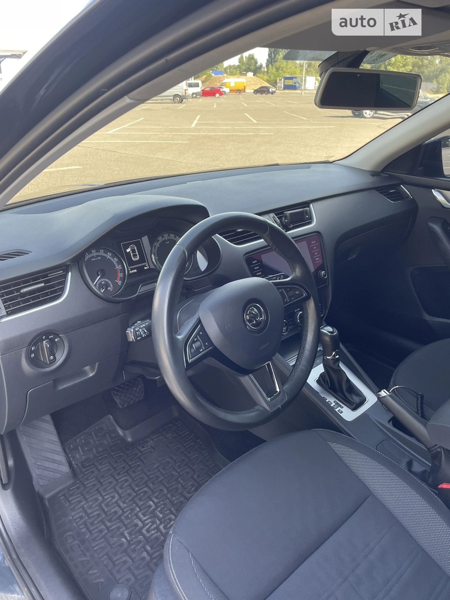 2017 Skoda Octavia - мініатюра 14