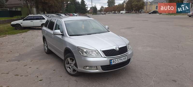Універсал Skoda Octavia 2009 в 