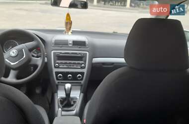 Універсал Skoda Octavia 2009 в 