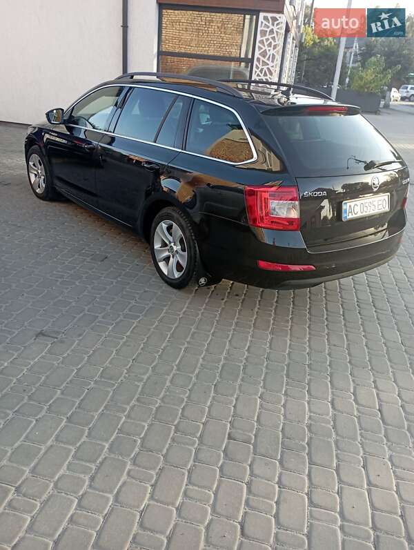 Універсал Skoda Octavia 2015 в Камені-Каширському