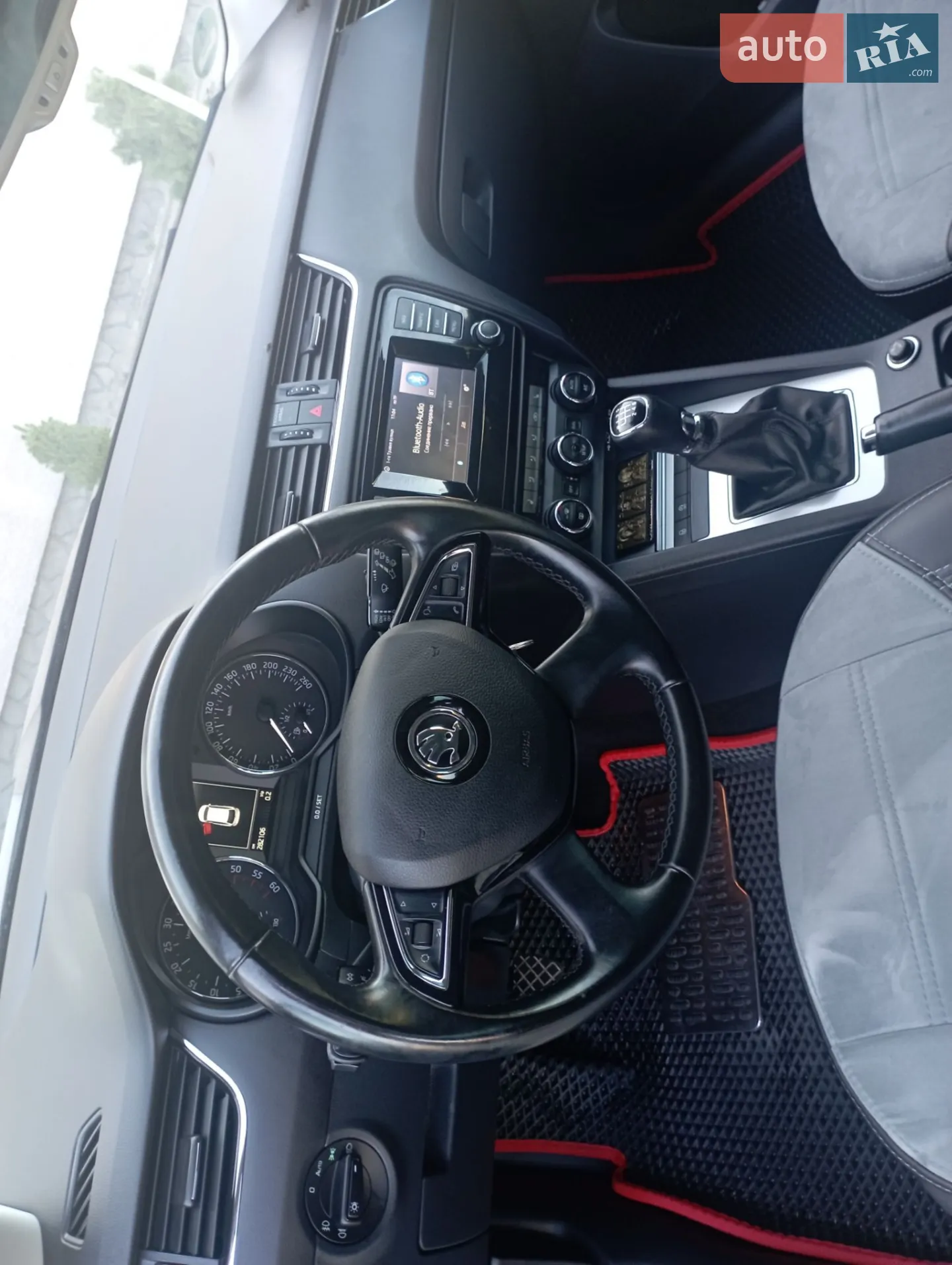 2015 Skoda Octavia - мініатюра 23