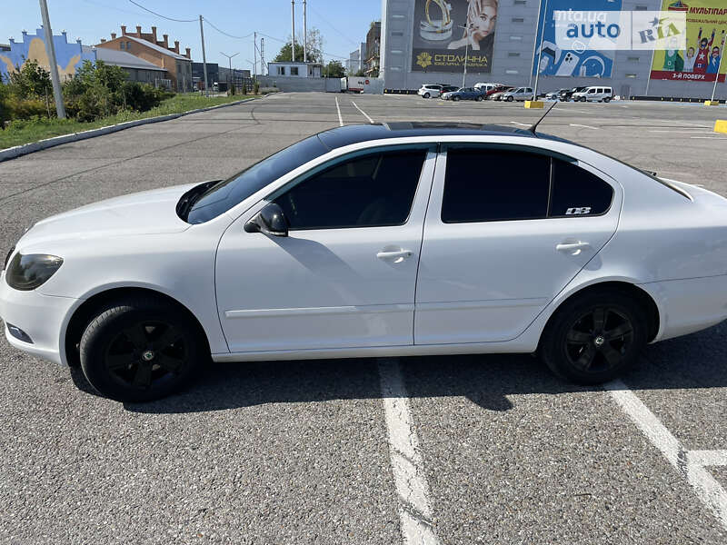 Ліфтбек Skoda Octavia 2012 в Чернівцях