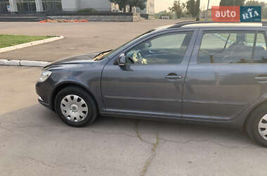 Универсал Skoda Octavia 2012 в 