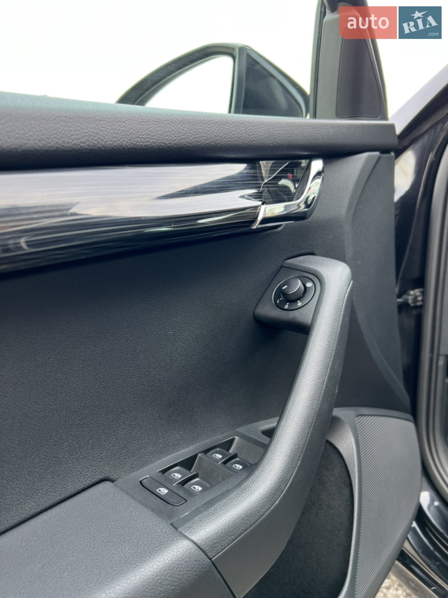 2017 Skoda Octavia - мініатюра 32