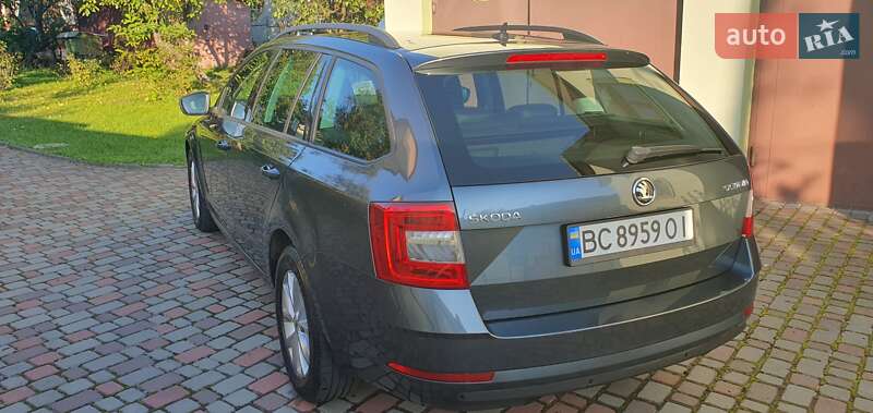 Універсал Skoda Octavia 2018 в Дрогобичі