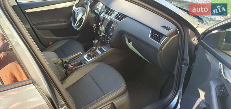 Універсал Skoda Octavia 2018 в Дрогобичі