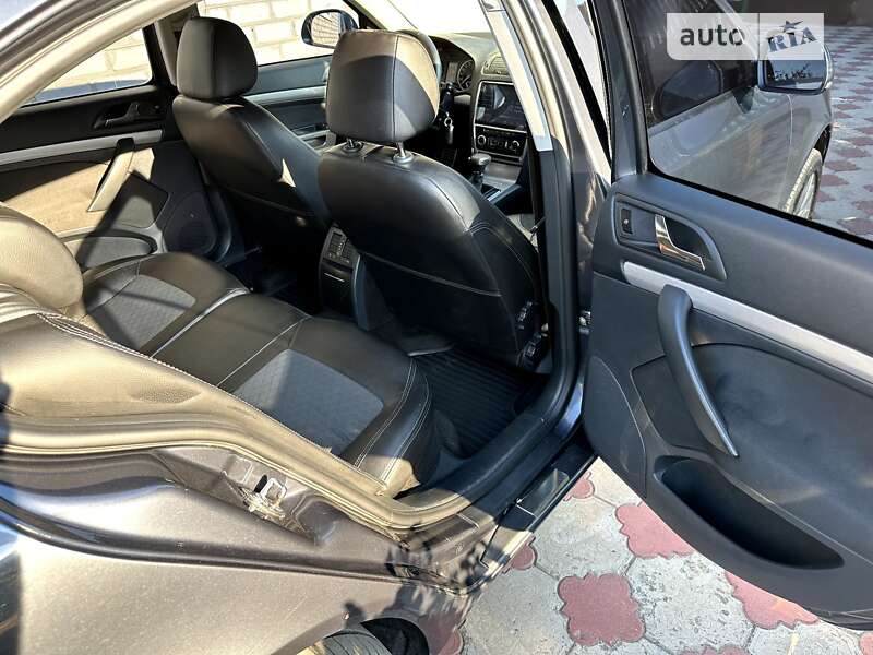 Лифтбек Skoda Octavia 2012 в Магдалиновке фото 28 Лифтбек Skoda Octavia 2012 в Магдалиновке
