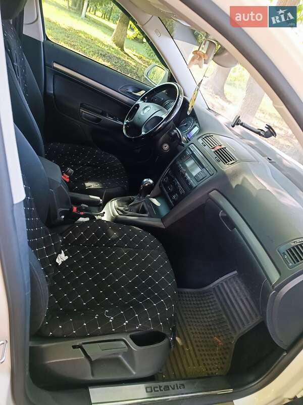 Універсал Skoda Octavia 2007 в Харкові