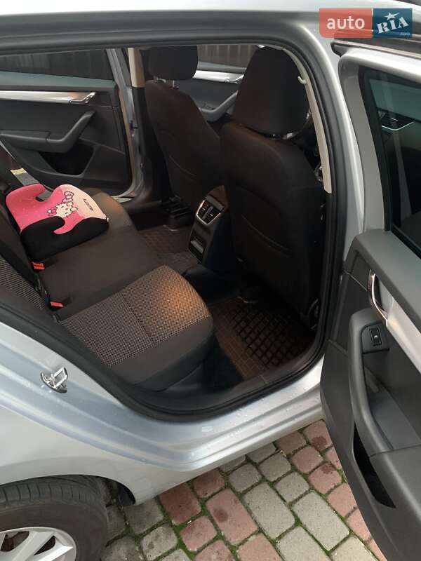 Универсал Skoda Octavia 2014 в Мукачево фото 10 Универсал Skoda Octavia 2014 в Мукачево