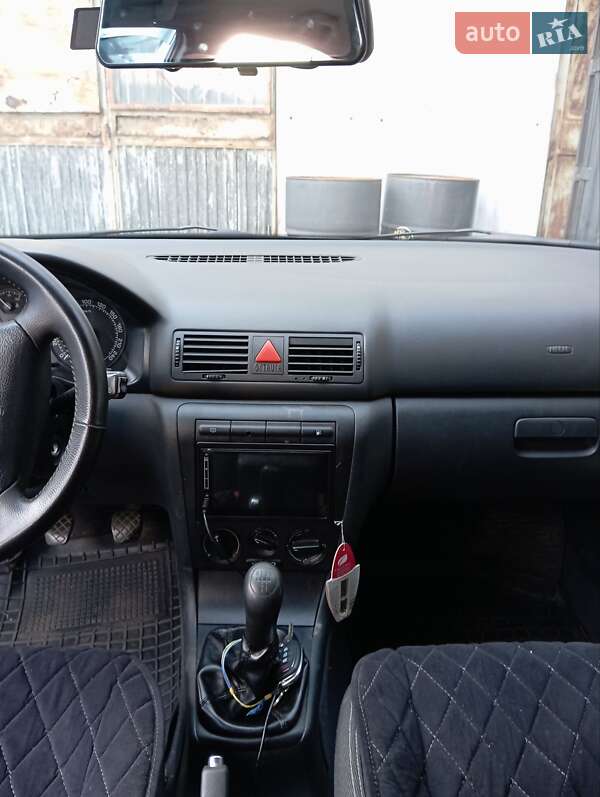 Лифтбек Skoda Octavia 2002 в Днепре
