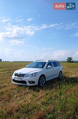 Универсал Skoda Octavia 2011 в Черновцах