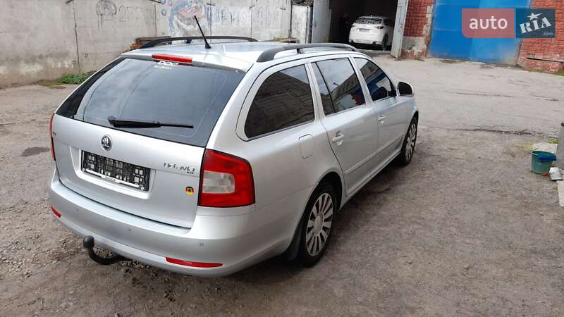 Универсал Skoda Octavia 2011 в Виннице
