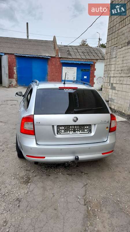 Универсал Skoda Octavia 2011 в Виннице