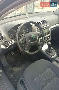 Универсал Skoda Octavia 2012 в 
