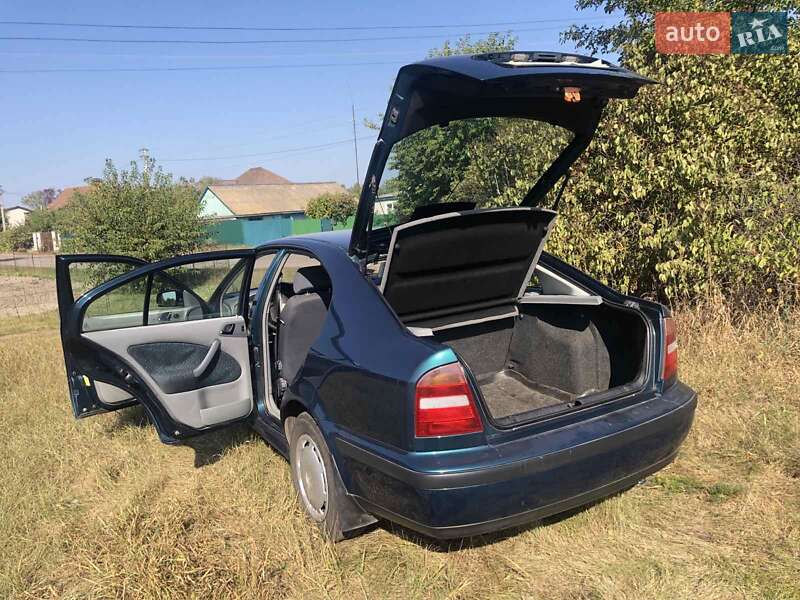 Лифтбек Skoda Octavia 1997 в Киеве