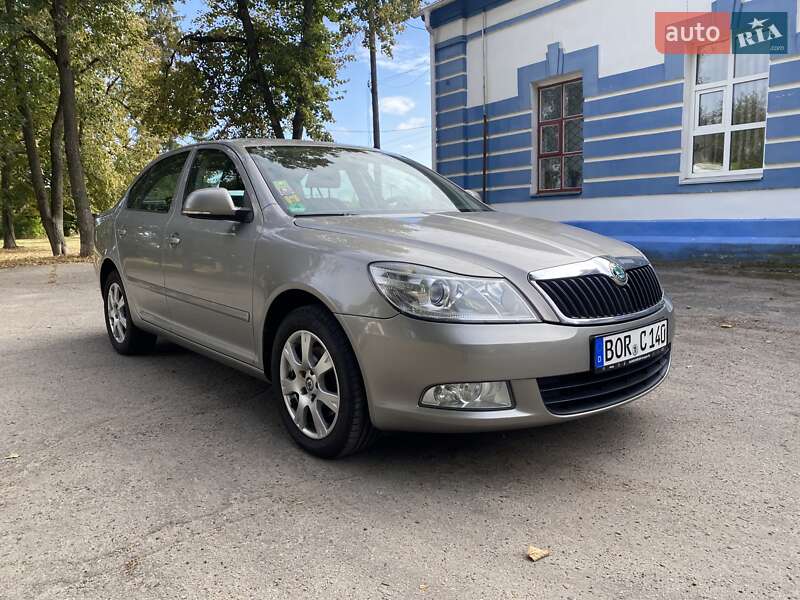 Ліфтбек Skoda Octavia 2011 в Лебедині