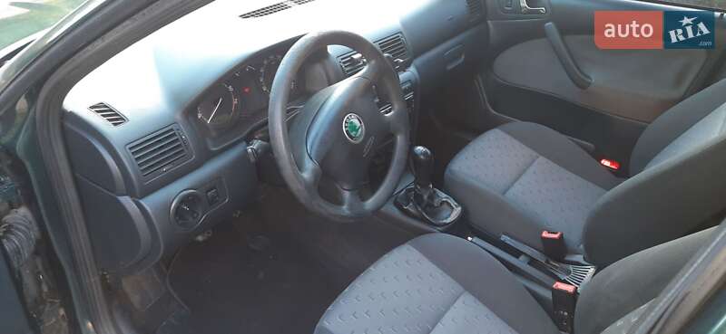 Лифтбек Skoda Octavia 2006 в Барышевке
