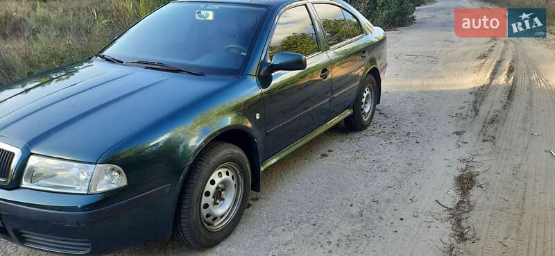 Лифтбек Skoda Octavia 2006 в Барышевке