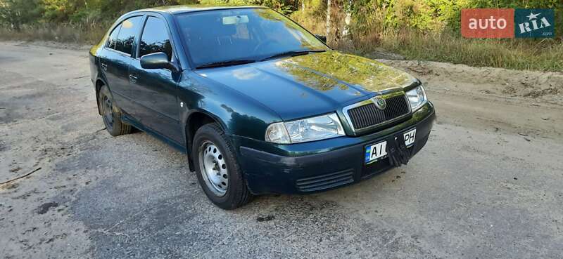 Лифтбек Skoda Octavia 2006 в Барышевке