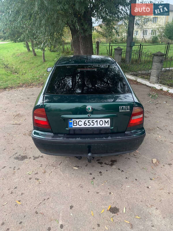Ліфтбек Skoda Octavia 2000 в Дрогобичі