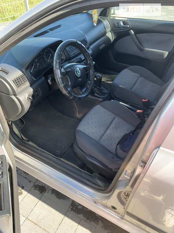 Ліфтбек Skoda Octavia 2005 в Хусті