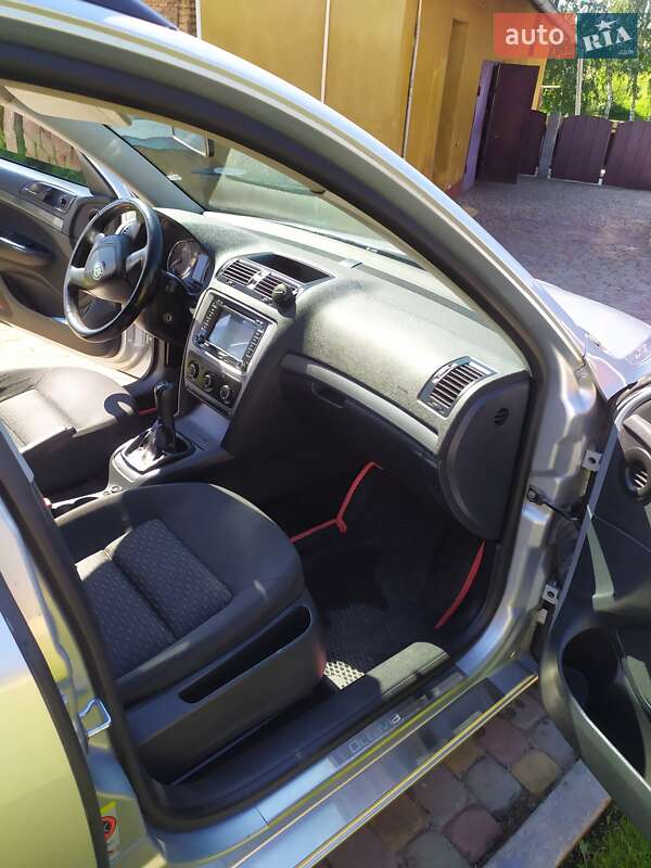 Універсал Skoda Octavia 2011 в Львові