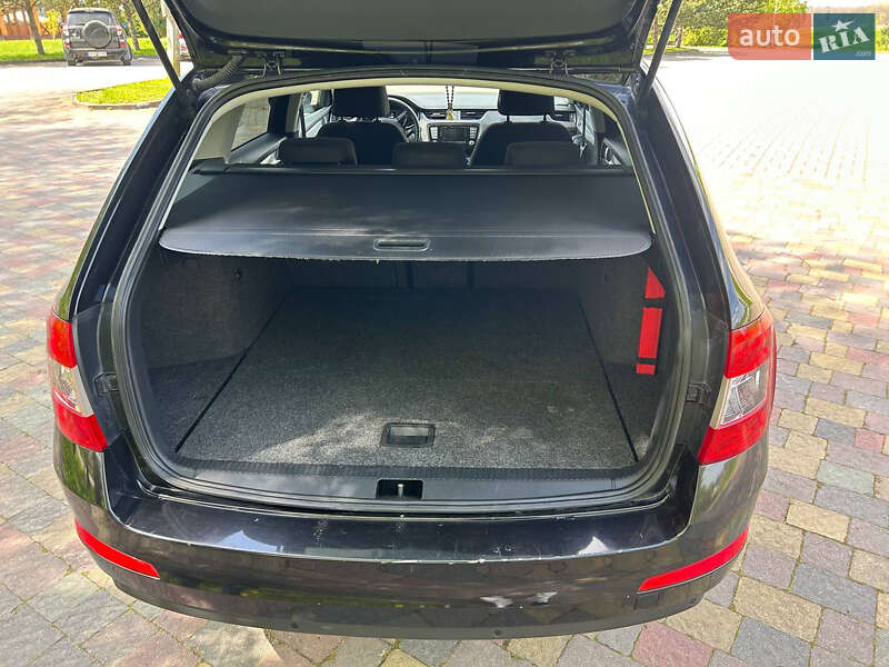 Універсал Skoda Octavia 2014 в Дрогобичі