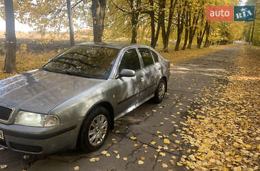 Лифтбек Skoda Octavia 2005 в 