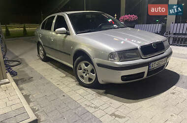 Лифтбек Skoda Octavia 2004 в Самборе