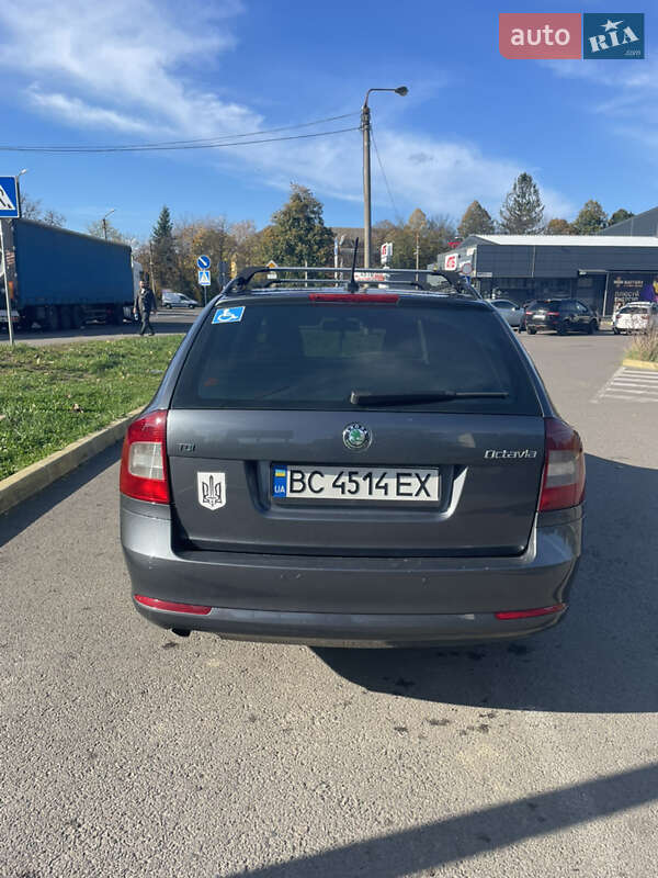 Универсал Skoda Octavia 2011 в Стрые