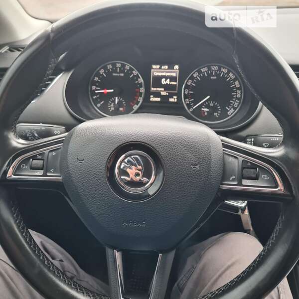 Лифтбек Skoda Octavia 2015 в Киеве фото 22 Лифтбек Skoda Octavia 2015 в Киеве