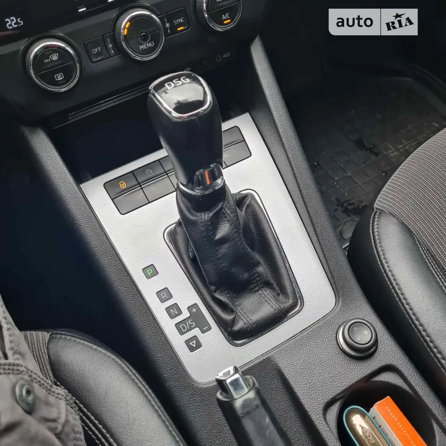 Skoda Octavia 2015 VIN TMBAJ7NE6G0033237 фото оголошення 21 з 27