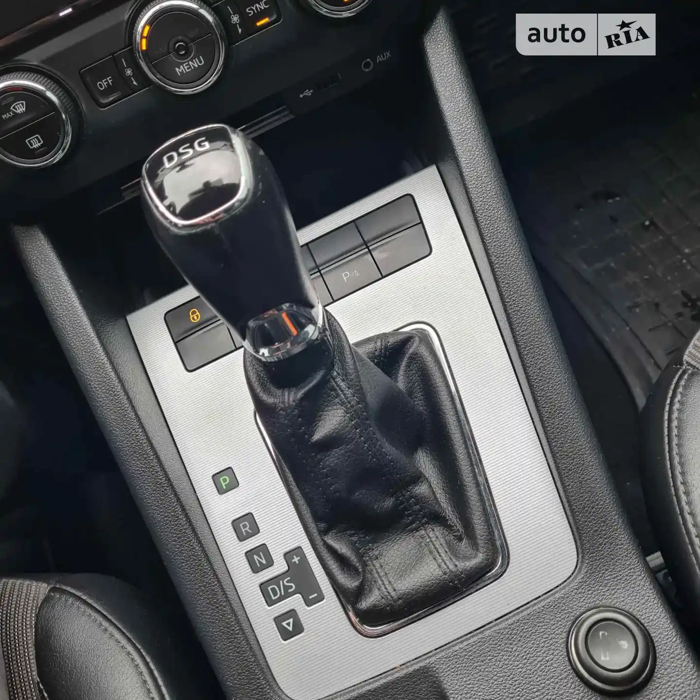 Skoda Octavia 2015 VIN TMBAJ7NE6G0033237 фото оголошення 23 з 27