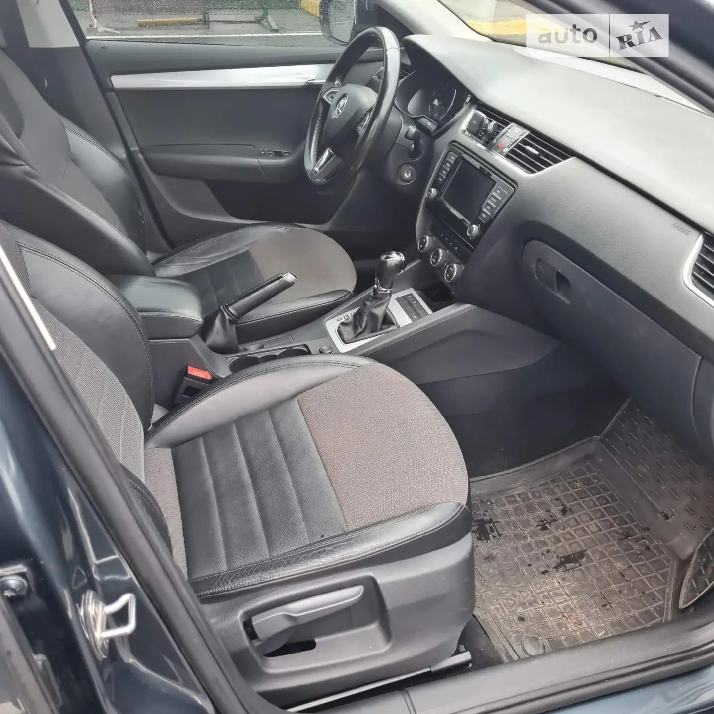 Skoda Octavia 2015 VIN TMBAJ7NE6G0033237 фото оголошення 18 з 27