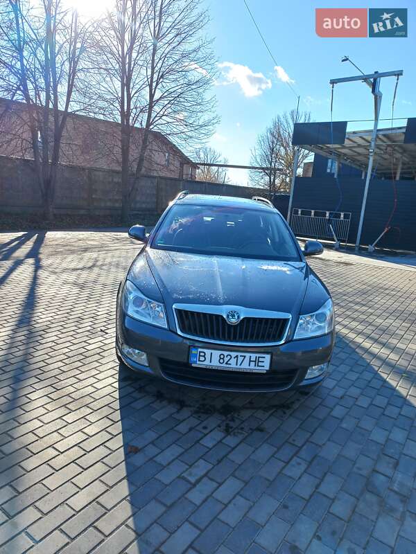 Универсал Skoda Octavia 2011 в Пирятине