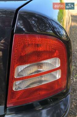 Ліфтбек Skoda Octavia 2006 в 