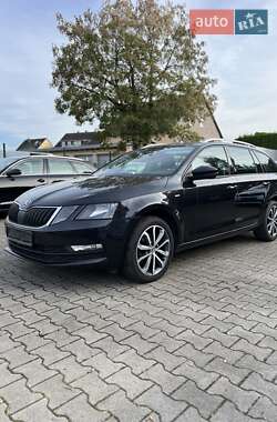 Універсал Skoda Octavia 2017 в 