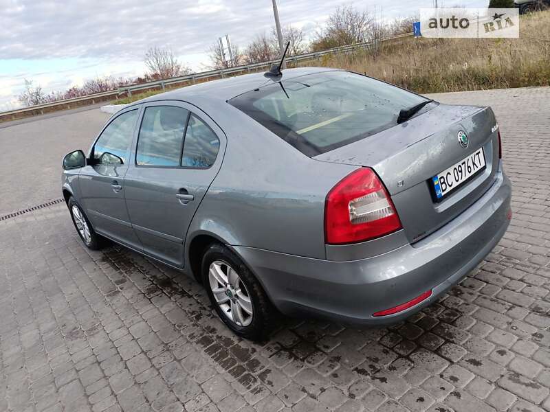 Лифтбек Skoda Octavia 2012 в Львове