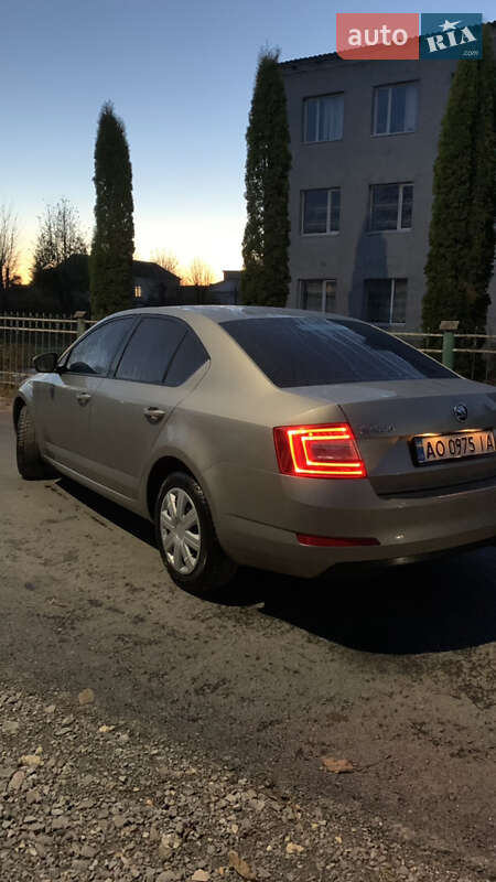 Лифтбек Skoda Octavia 2017 в Тернополе фото 5 Лифтбек Skoda Octavia 2017 в Тернополе