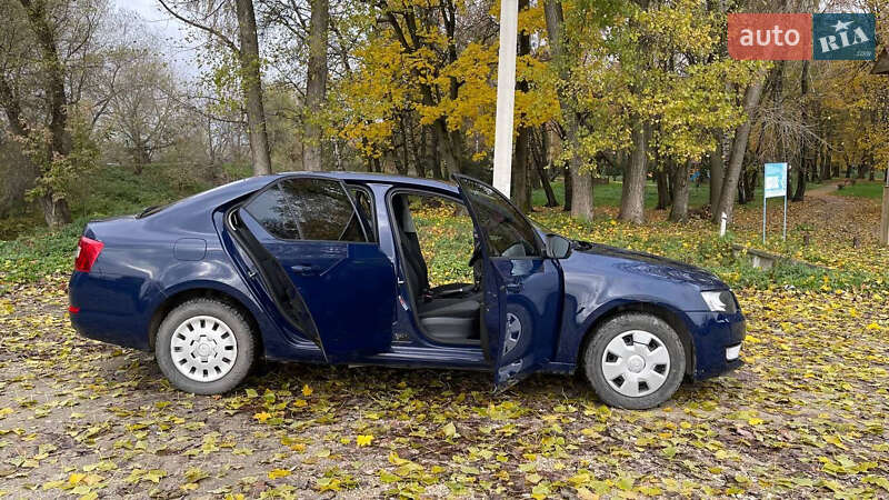 Лифтбек Skoda Octavia 2013 в Тернополе фото 3 Лифтбек Skoda Octavia 2013 в Тернополе