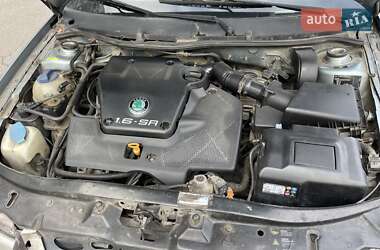 Лифтбек Skoda Octavia 2003 в 