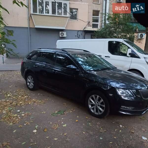 Універсал Skoda Octavia 2017 в Южному