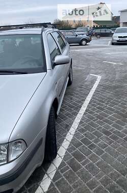 Универсал Skoda Octavia 2000 в Виннице