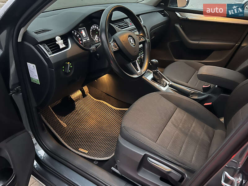 Універсал Skoda Octavia 2016 в Вінниці
