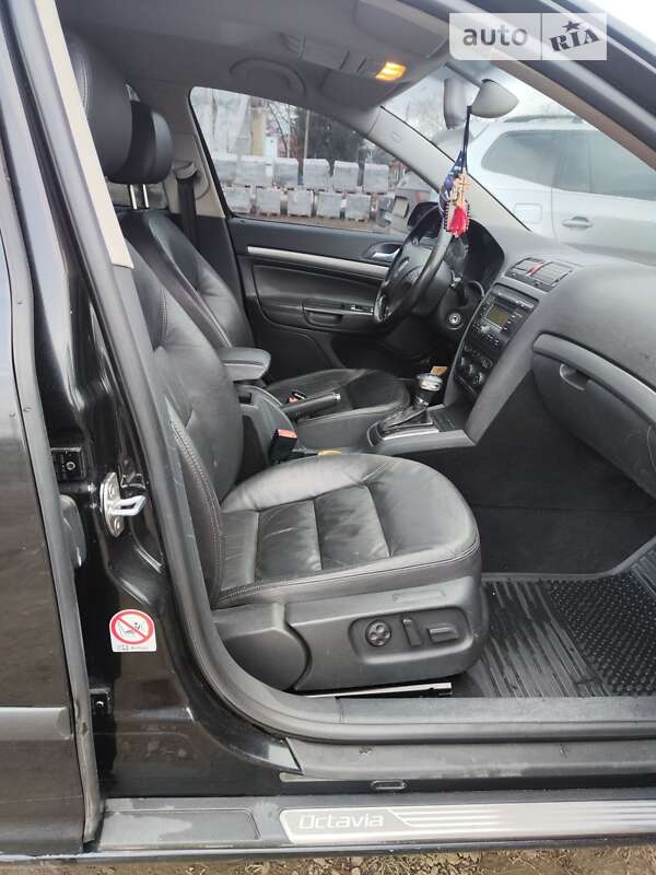 Универсал Skoda Octavia 2005 в Черновцах