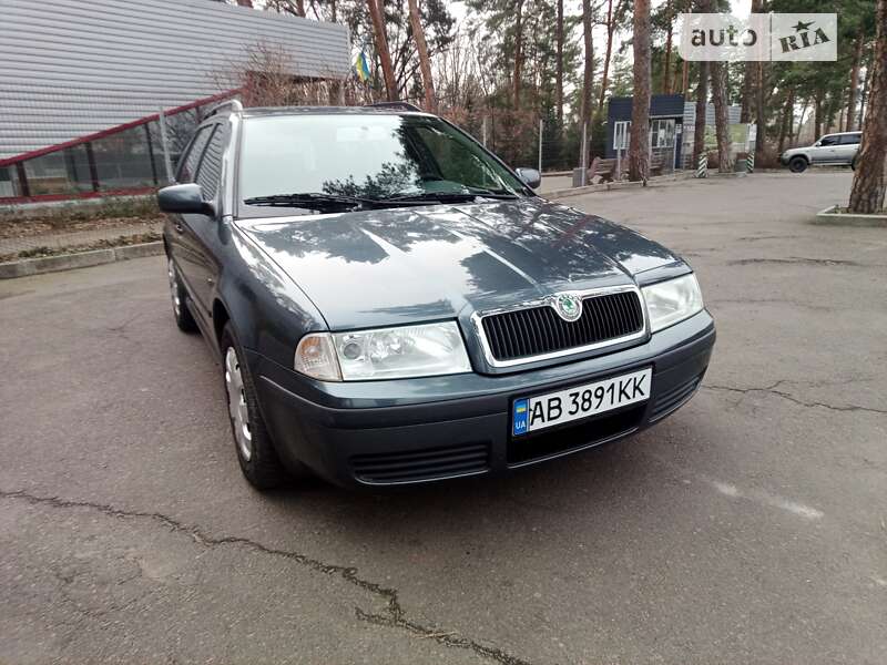 Универсал Skoda Octavia 2004 в Виннице