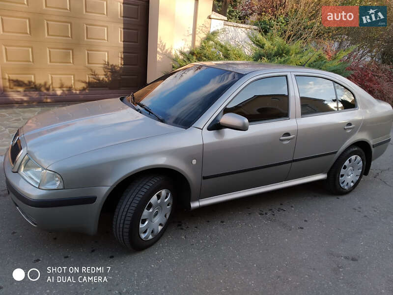 Универсал Skoda Octavia 2006 в Черноморске